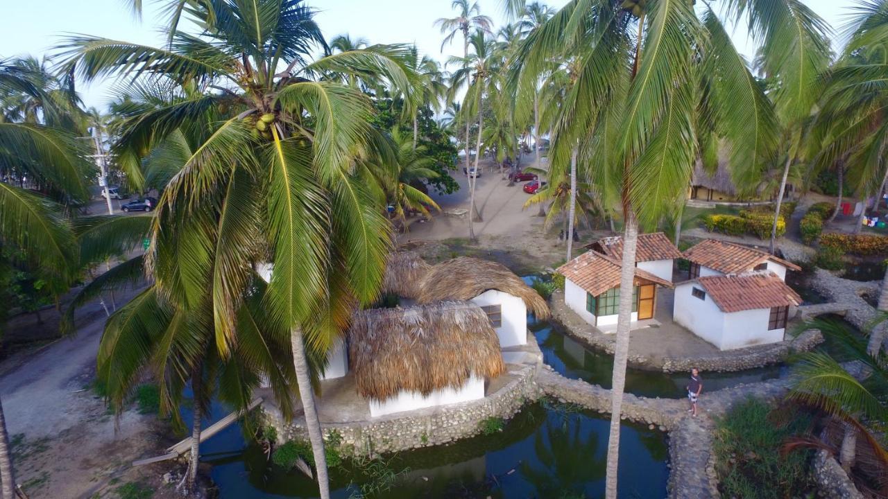 CasaGrande Surf Hotell Guachaca Exteriör bild