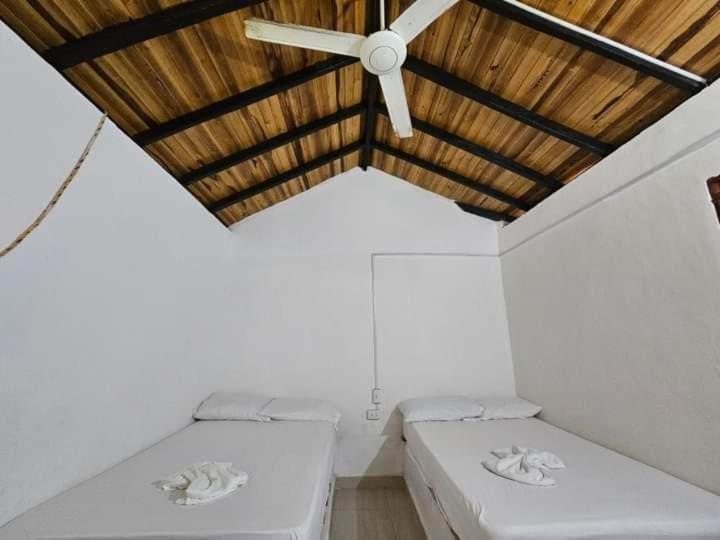 CasaGrande Surf Hotell Guachaca Exteriör bild